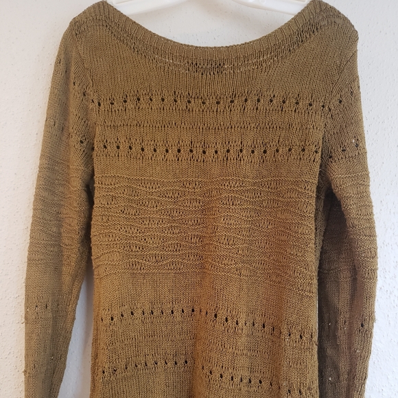 Premise Sweaters - Premise Olive Green crochet sweater